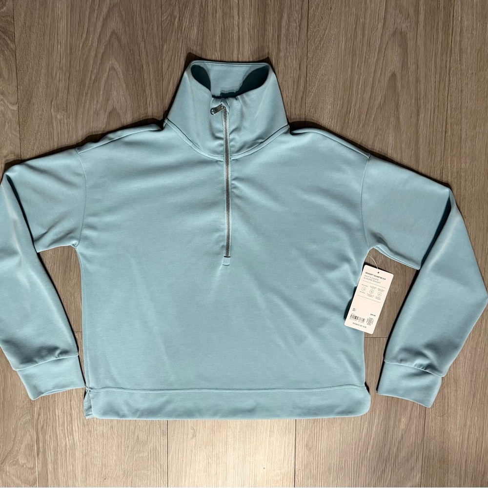 NWT Athleta Seasoft Quarter Zip Pullover - Picture 3 of 4